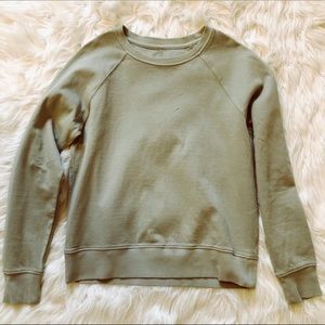 NWOT Athleta Olive Green Crew Shirt